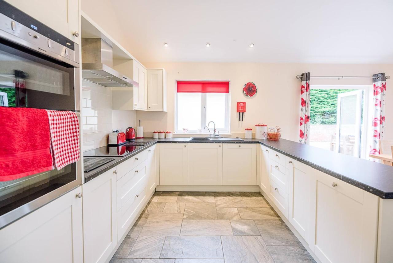 Grove Farm With Swimming Pool, Dallinghoo Vakantiehuis Woodbridge