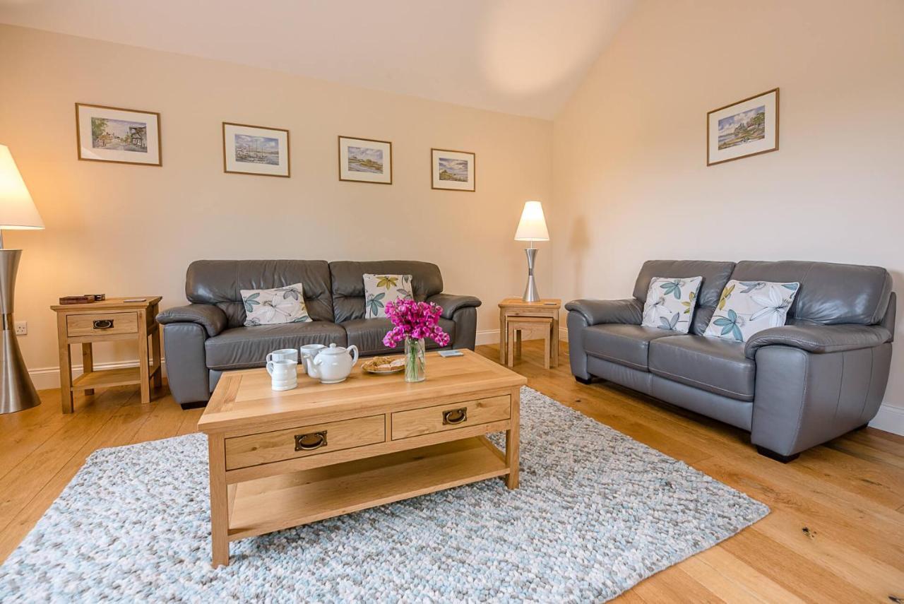 Grove Farm With Swimming Pool, Dallinghoo * Woodbridge