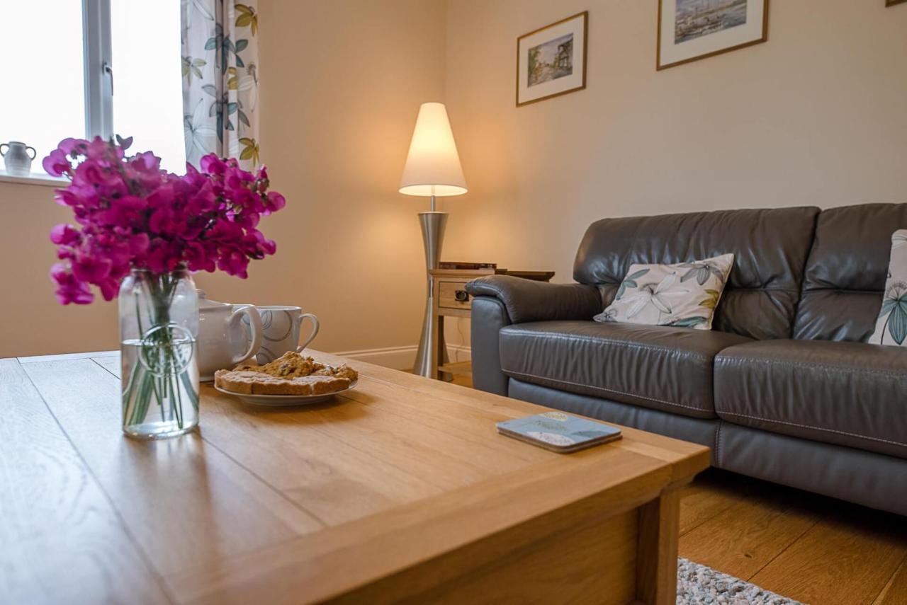 Vakantiehuis Grove Farm With Swimming Pool, Dallinghoo
